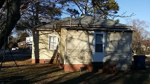 207 E 12th St, Washington, NC 27889 photo 10