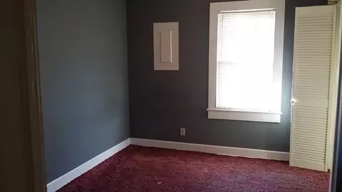 207 E 12th St, Washington, NC 27889 photo 8