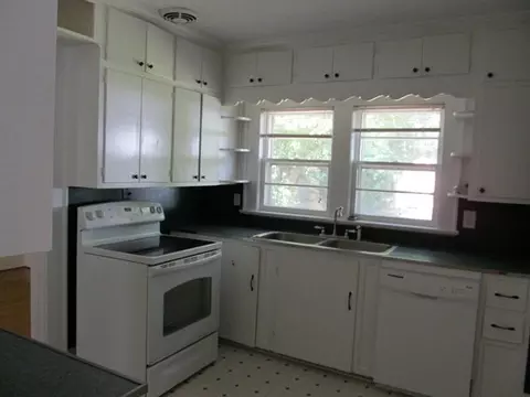 206 E 11th St, Washington, NC 27889 photo 5