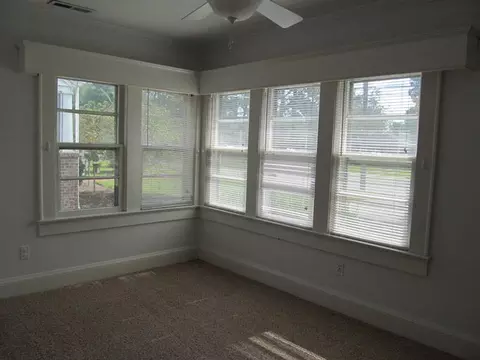 206 E 11th St, Washington, NC 27889 photo 6
