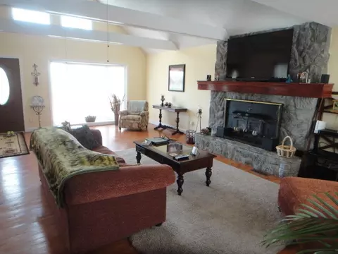 137 Delia Wallace Rd, Bath, NC 27808 photo 2