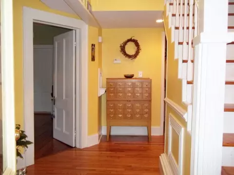 307 E 2nd St, Washington, NC 27889 photo 5