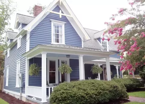 307 E 2nd St, Washington, NC 27889 photo 1