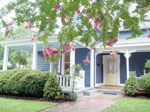 307 E 2nd St, Washington, NC 27889 photo 2