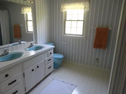 737 E Main St, Belhaven, NC 27810 photo 18