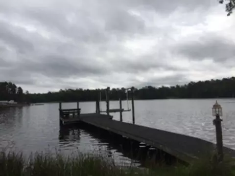 883 Treasure Pointe Dr, Bath, NC 27808 photo 3