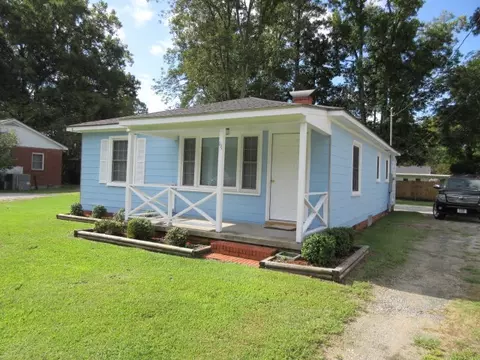 111 E 15th St, Washington, NC 27889 photo 1