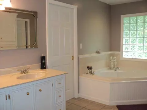 10187 E Nc Highway 33, Chocowinity, NC 27817 photo 8