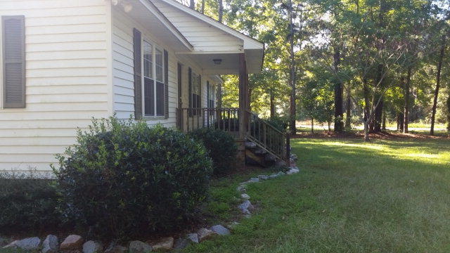155 Mcgowan Rd, Bath, NC 27808 photo 2