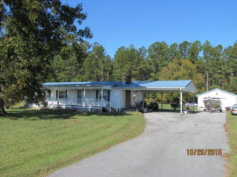616 Walker Rd, Aurora, NC 27806 photo 1