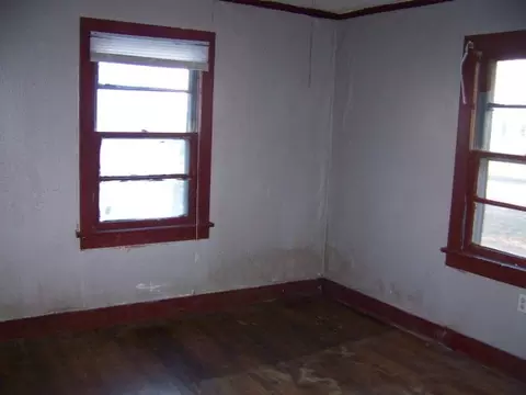 321 E 11th St, Washington, NC 27889 photo 7