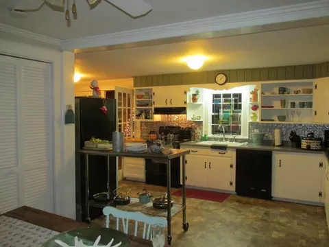 409 E Main St, Washington, NC 27889 photo 17