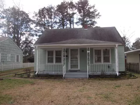335 E 13th St, Washington, NC 27889 photo 1