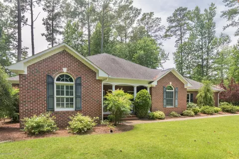 305 Choptank Dr, Chocowinity, NC 27817 photo 2