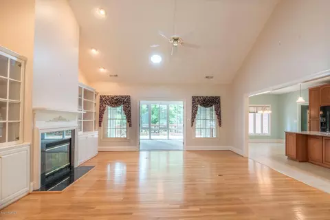 305 Choptank Dr, Chocowinity, NC 27817 photo 6