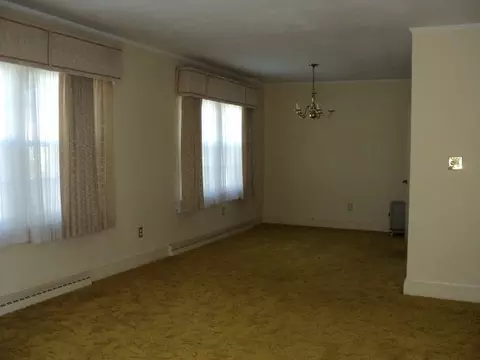 307 E 12th St, Washington, NC 27889 photo 5