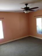 102 Sabre Pointe Dr, Bath, NC 27808 photo 12