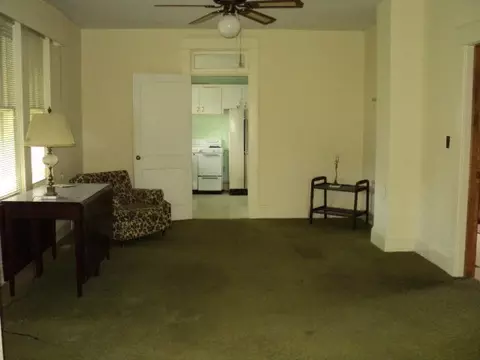 625 E 2nd St, Washington, NC 27889 photo 8