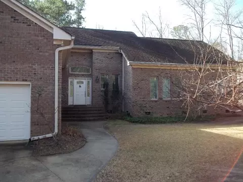103 Riverview Dr, Washington, NC 27889 photo 1