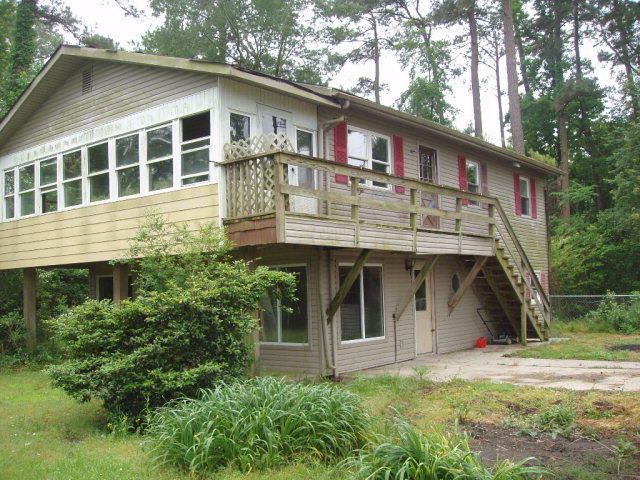 108 Pine Dr, Belhaven, NC 27810 photo 1