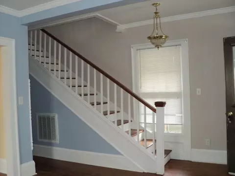 428 E 2nd St, Washington, NC 27889 photo 3