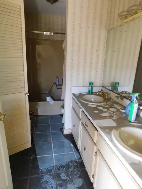 110 Allison Dr, Dudley, NC 28333 photo 11