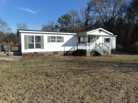 208 Mills Loop, Mount Olive, NC 28365 photo 1