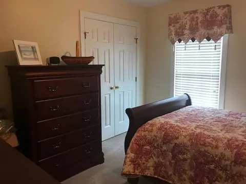 706 Steele St, Mount Olive, NC 28365 photo 11