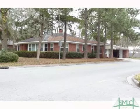 401 E 60th St, Savannah, GA 31405 photo 2