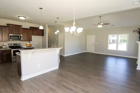 131 Fallingbrook Dr, Kenly, NC 27542 photo 12