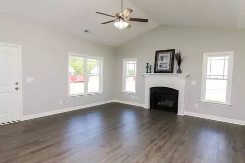 131 Fallingbrook Dr, Kenly, NC 27542 photo 7