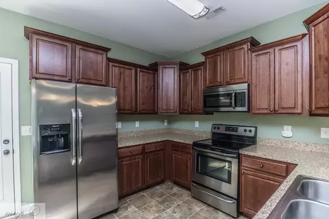 101 Padstone Ct, Dudley, NC 28333 photo 11