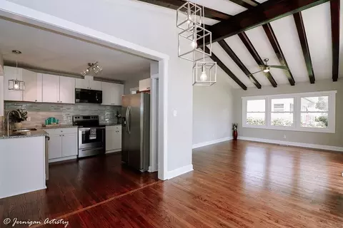 405 Pine St, Smithfield, NC 27577 photo 5