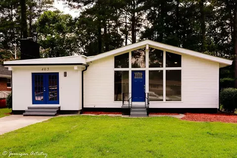 405 Pine St, Smithfield, NC 27577 photo 1