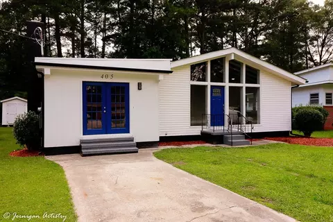 405 Pine St, Smithfield, NC 27577 photo 3