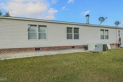653 Massey Rd, Dudley, NC 28333 photo 3