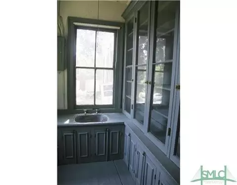 322 E Oglethorpe Ave, Savannah, GA 31401 photo 4