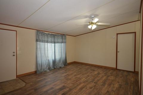 908 Center St, Mount Olive, NC 28365 photo 3