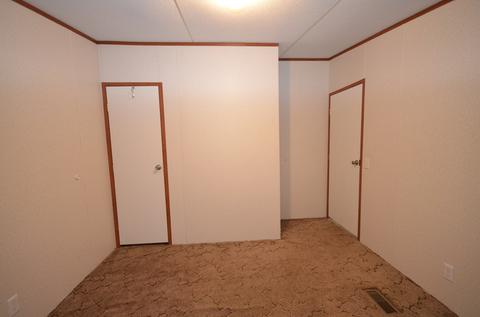 908 Center St, Mount Olive, NC 28365 photo 9