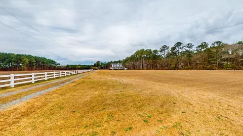 1560 Beasley Rd, Benson, NC 27504 photo 3