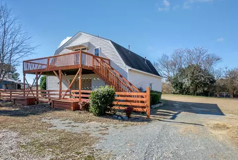 203 Zeb Ln, Benson, NC 27504 photo 3