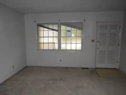 902 Third Ave, Smithfield, NC 27577 photo 4