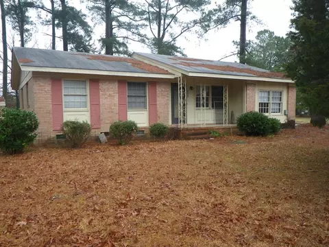 902 Third Ave, Smithfield, NC 27577 photo 1