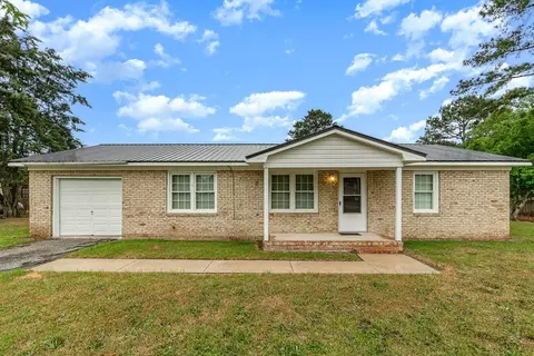213 Fox Dr, Dudley, NC 28333 photo 1