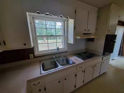 476 Potts Rd, Dudley, NC 28333 photo 10