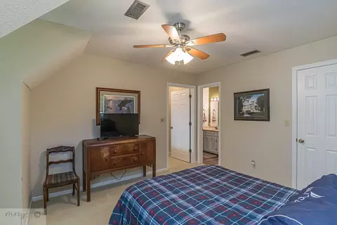 214 Crest Dr, Mount Olive, NC 28365 photo 20