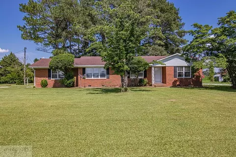 1279 Morris Bbq Rd, Hookerton, NC 28538 photo 1