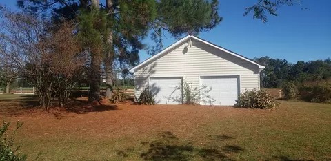 585 Ormond Farm Rd, Hookerton, NC 28538 photo 8