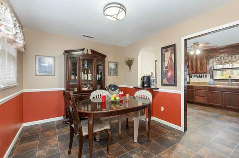 306 Lorease Dr, Dudley, NC 28333 photo 9