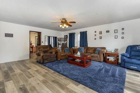 306 Lorease Dr, Dudley, NC 28333 photo 8